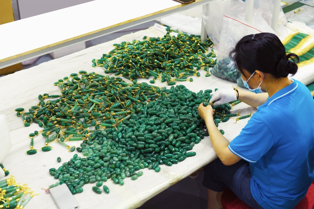 jade roller factory